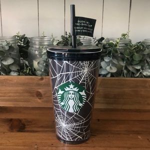 Starbucks grande Halloween 2021 glow in the dark spider web Tumblr
